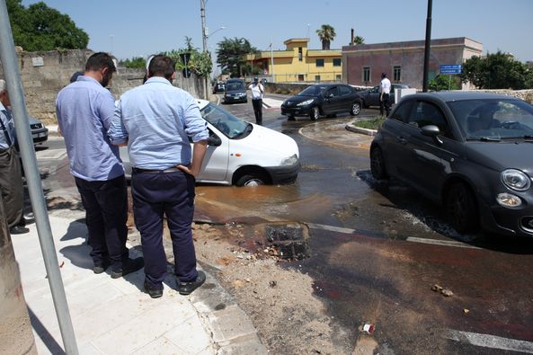 rottura conduttura idrica